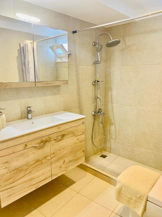 George Apartments2 Вотон Экстерьер фото